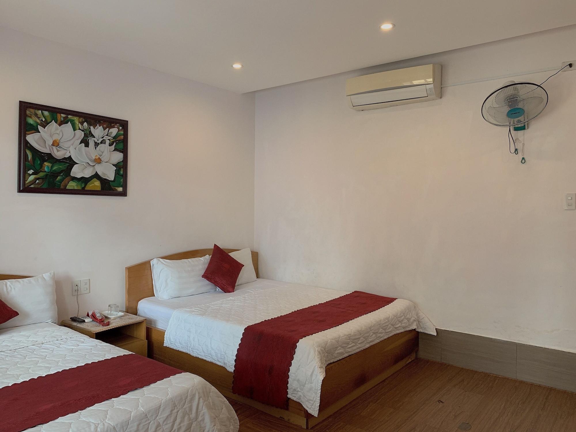Ha Thanh Hotel Nha Trang Bagian luar foto