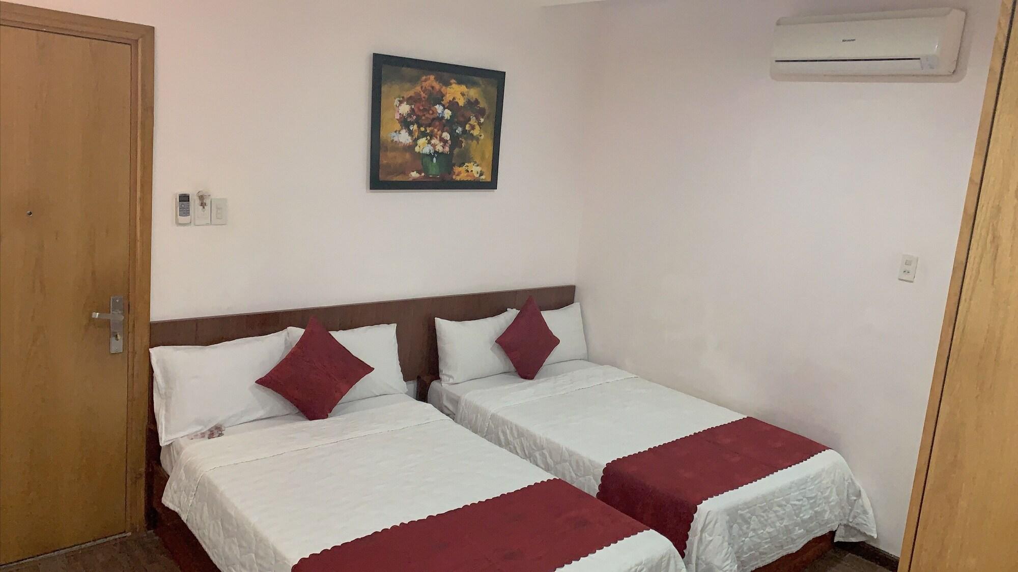 Ha Thanh Hotel Nha Trang Bagian luar foto